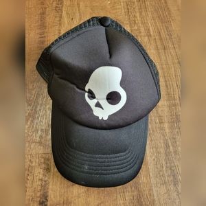 BUNDLE & SAVE Skullcandy trucker hat